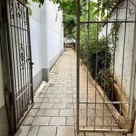 Flat 86 - Explore The Heart Of Tirana