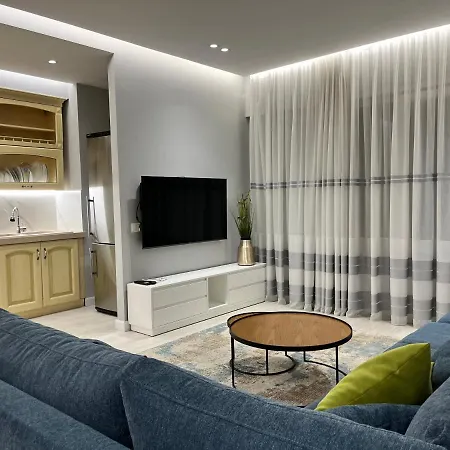 Flat 86 - Explore The Heart Of * Tirana