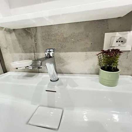 Apartment Flat 86 - Explore The Heart Of *